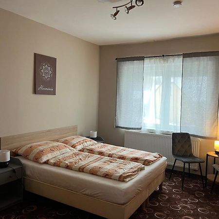 Апартаменты Bakonyi Mandala Haz Баконьбель Экстерьер фото